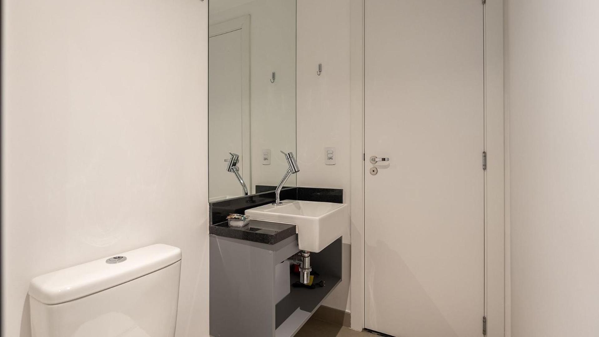 By Dabra House: Completos Em Moema Em Frente Ao Shopping Ibirapuera *