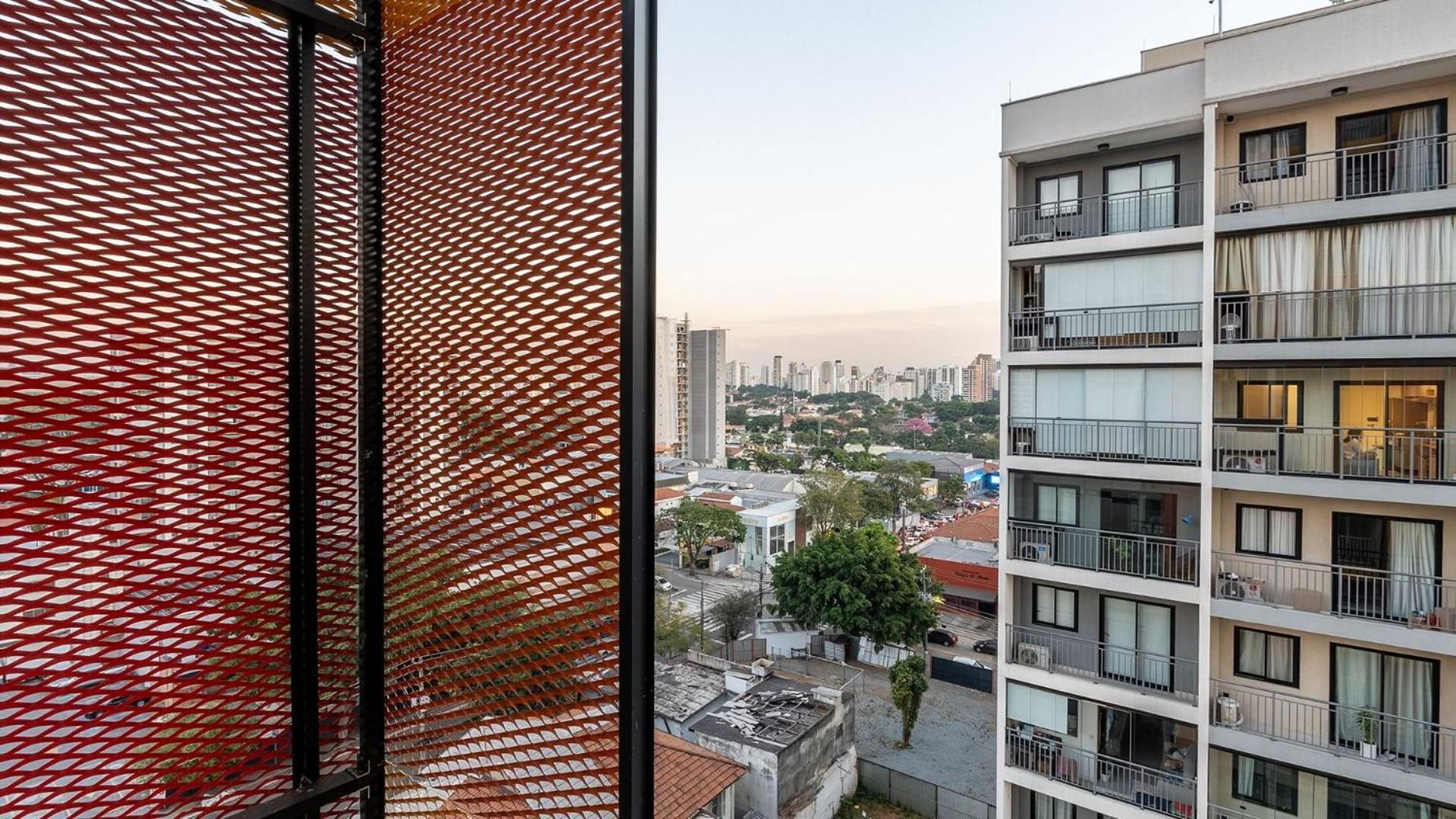 By Dabra House: Completos Em Moema Em Frente Ao Shopping Ibirapuera Sao Paulo